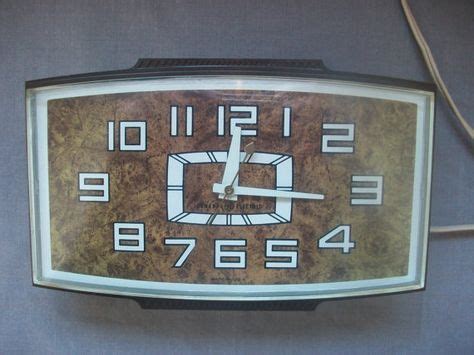 Vintage General Electric Wall Clock Electrical Model 2191 Brown 